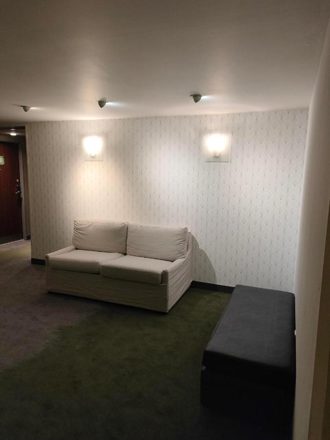 Ibis Styles Bethune Bruay La Buissiere מראה חיצוני תמונה